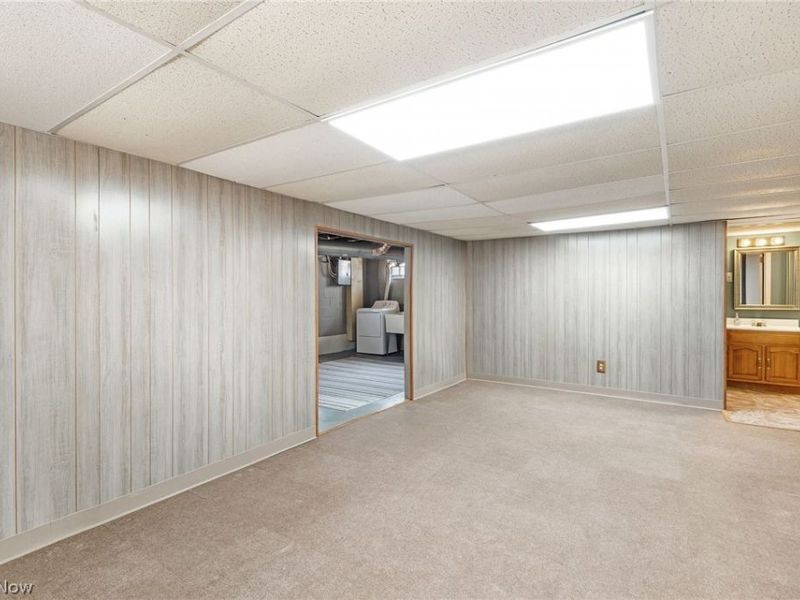 8003 Bertha Avenue, Parma, OH 44129 Photo 22