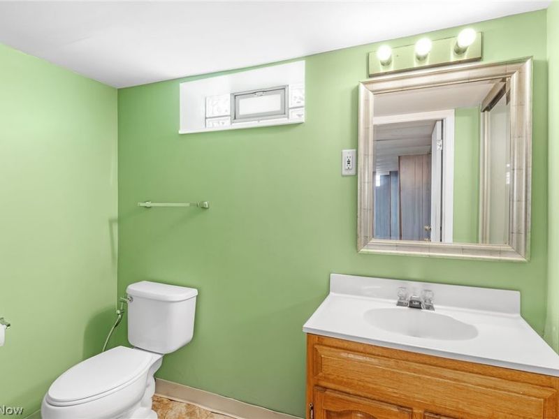 8003 Bertha Avenue, Parma, OH 44129 Photo 23