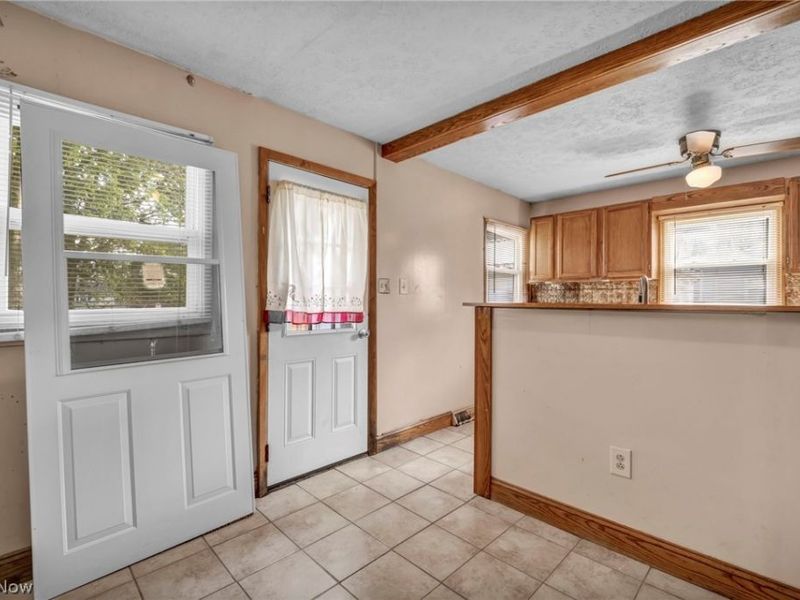 201 W Park Boulevard , Medina, OH 44256 Photo 14