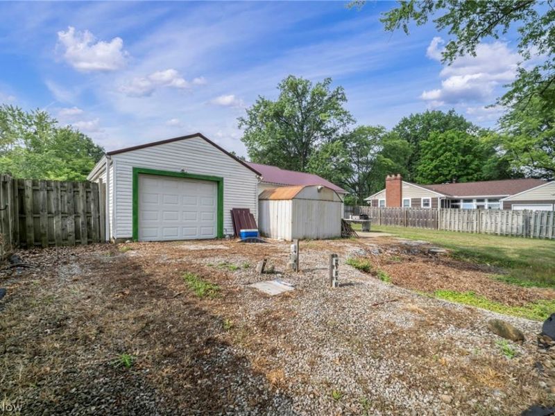 201 W Park Boulevard , Medina, OH 44256 Photo 26