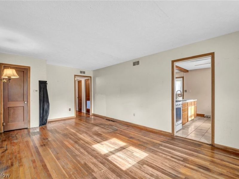 201 W Park Boulevard , Medina, OH 44256 Photo 6