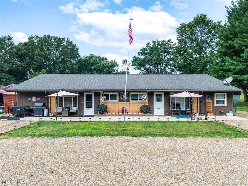 8585-8587 Manchester Avenue NW, Canal Fulton, OH 44614 Photo 2