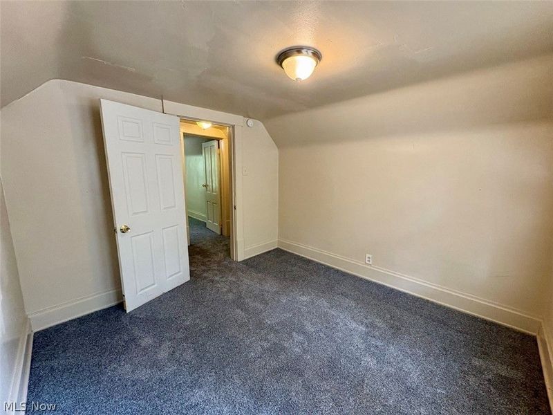 391 E Voris Street , Akron, OH 44311 Photo 14