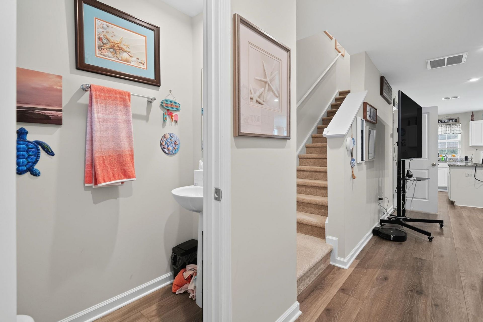 150 Villa Grande St.  Photo 18