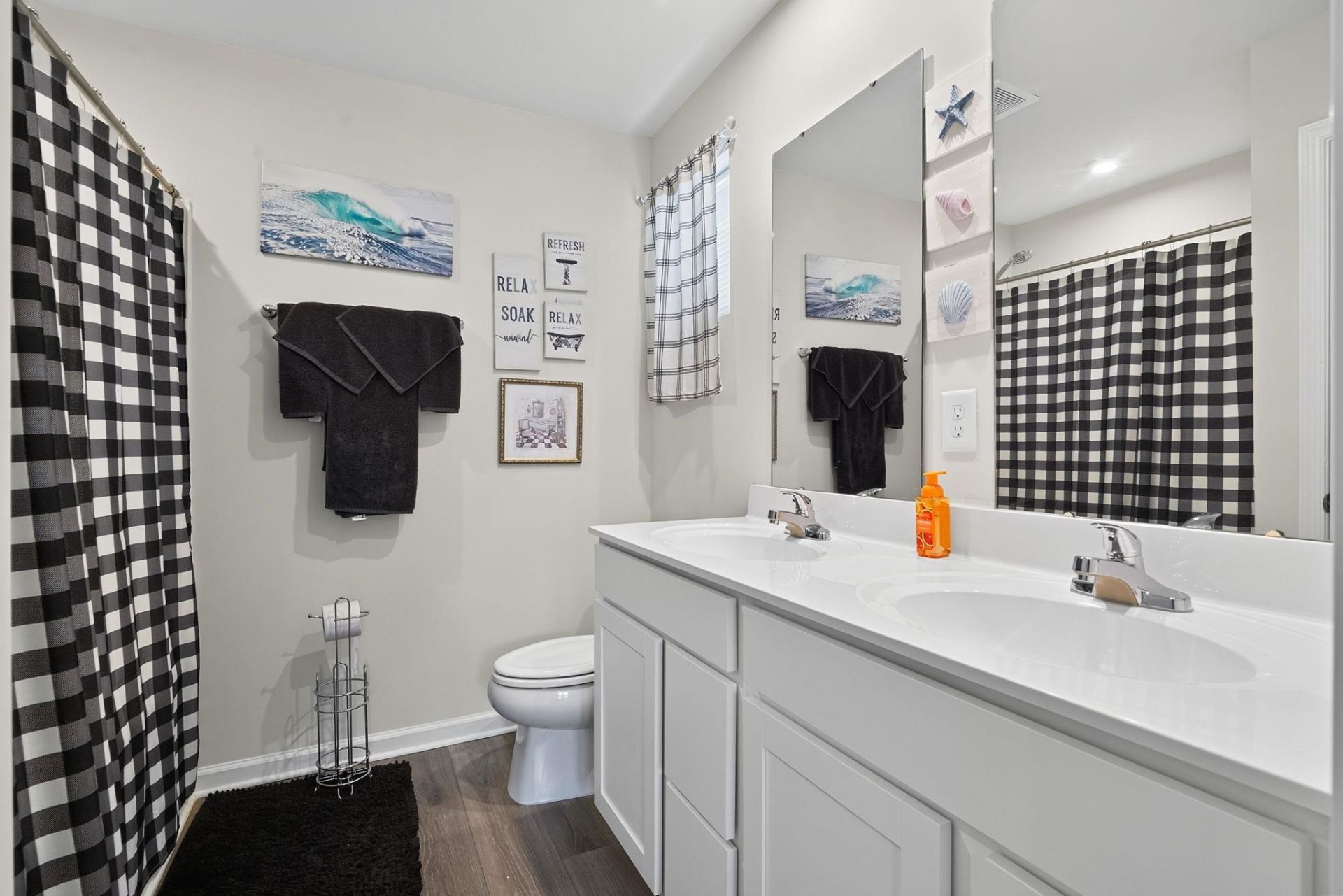 150 Villa Grande St.  Photo 24