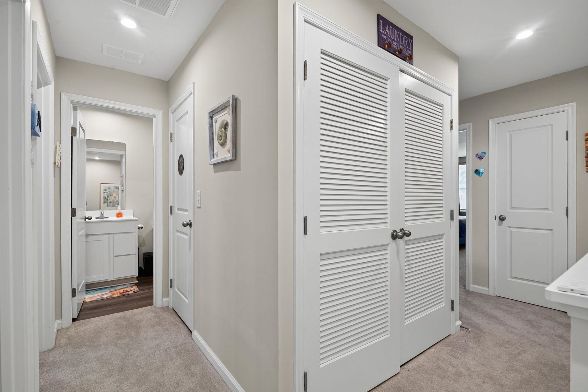150 Villa Grande St.  Photo 33