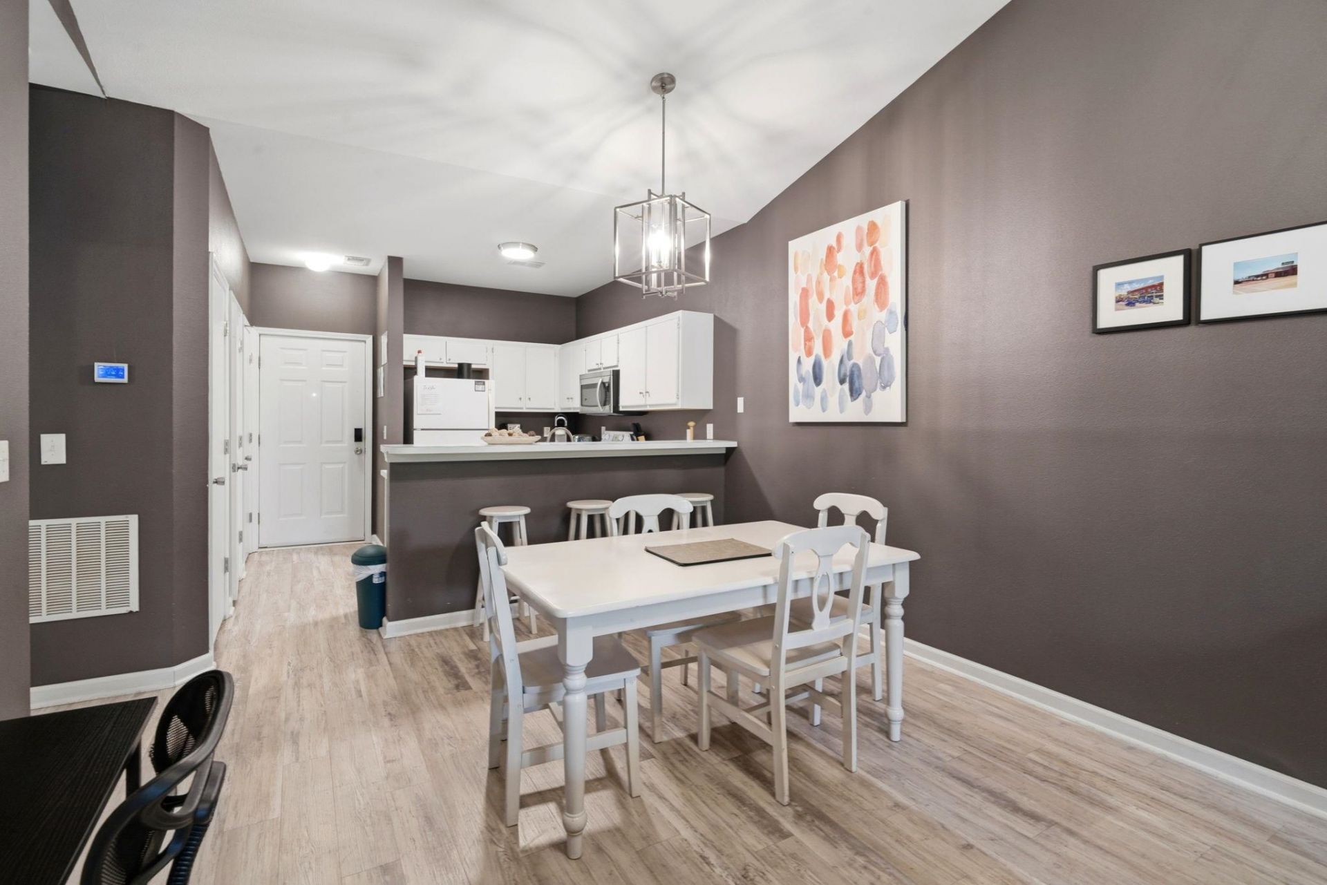 1302 River Oaks Dr.  Photo 10