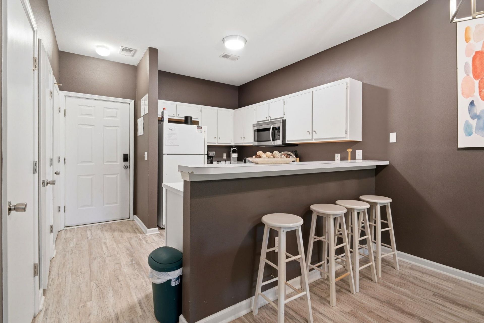 1302 River Oaks Dr.  Photo 11