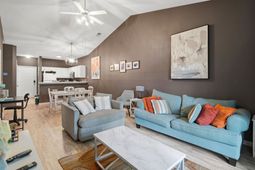 1302 River Oaks Dr.  photo 4