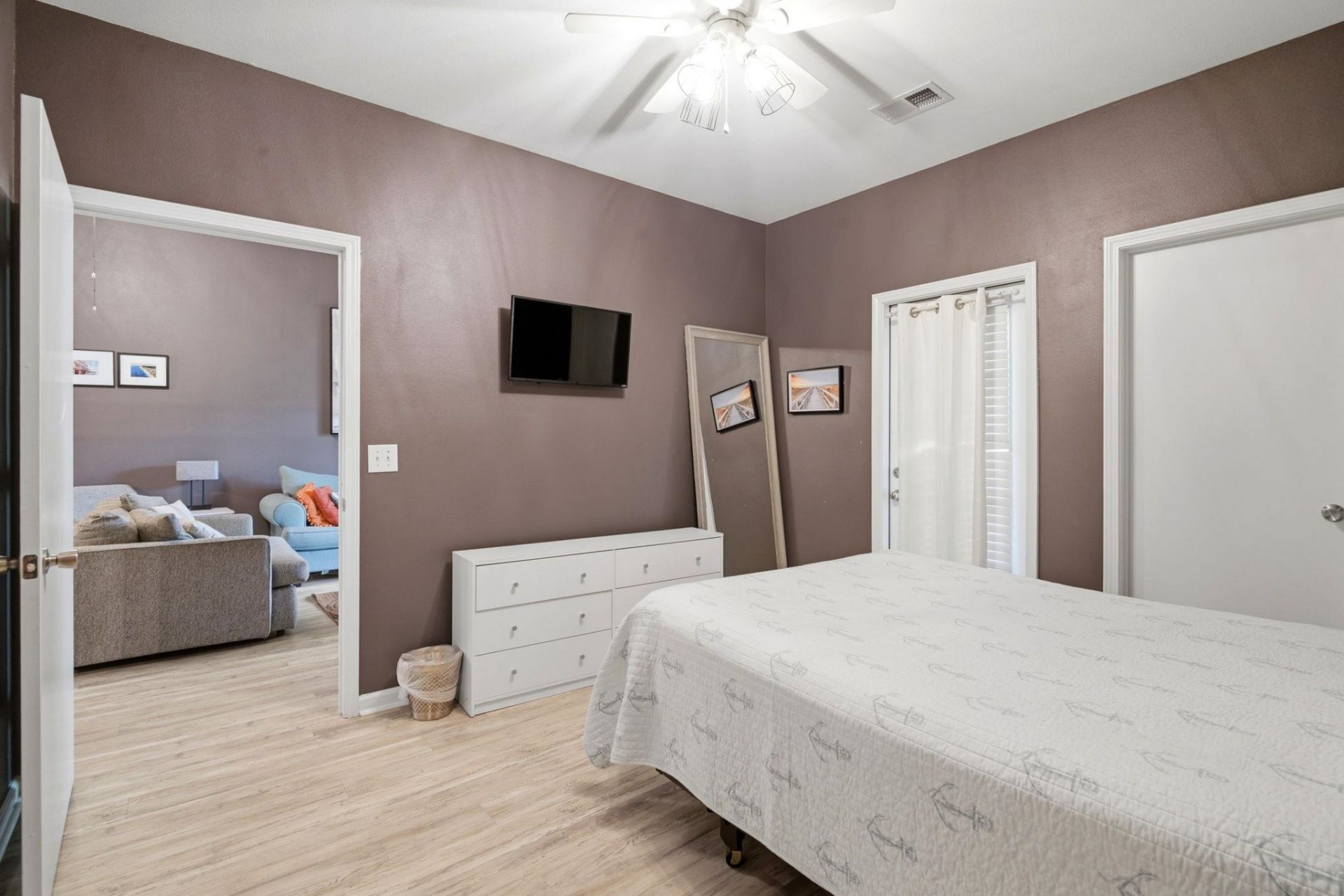 1302 River Oaks Dr.  Photo 20