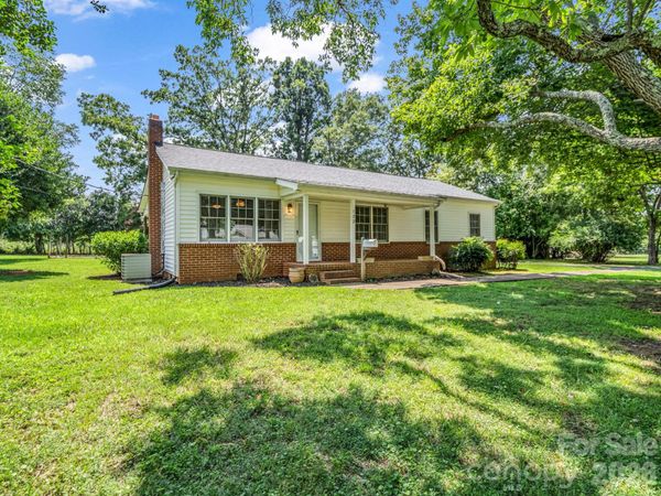132 Valleyview Drive , Forest City, NC 28043