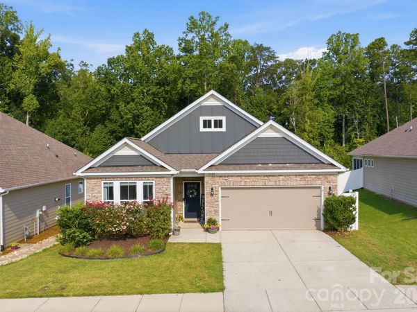 3785 Summer Haven Drive, Sherrills Ford, NC 28673