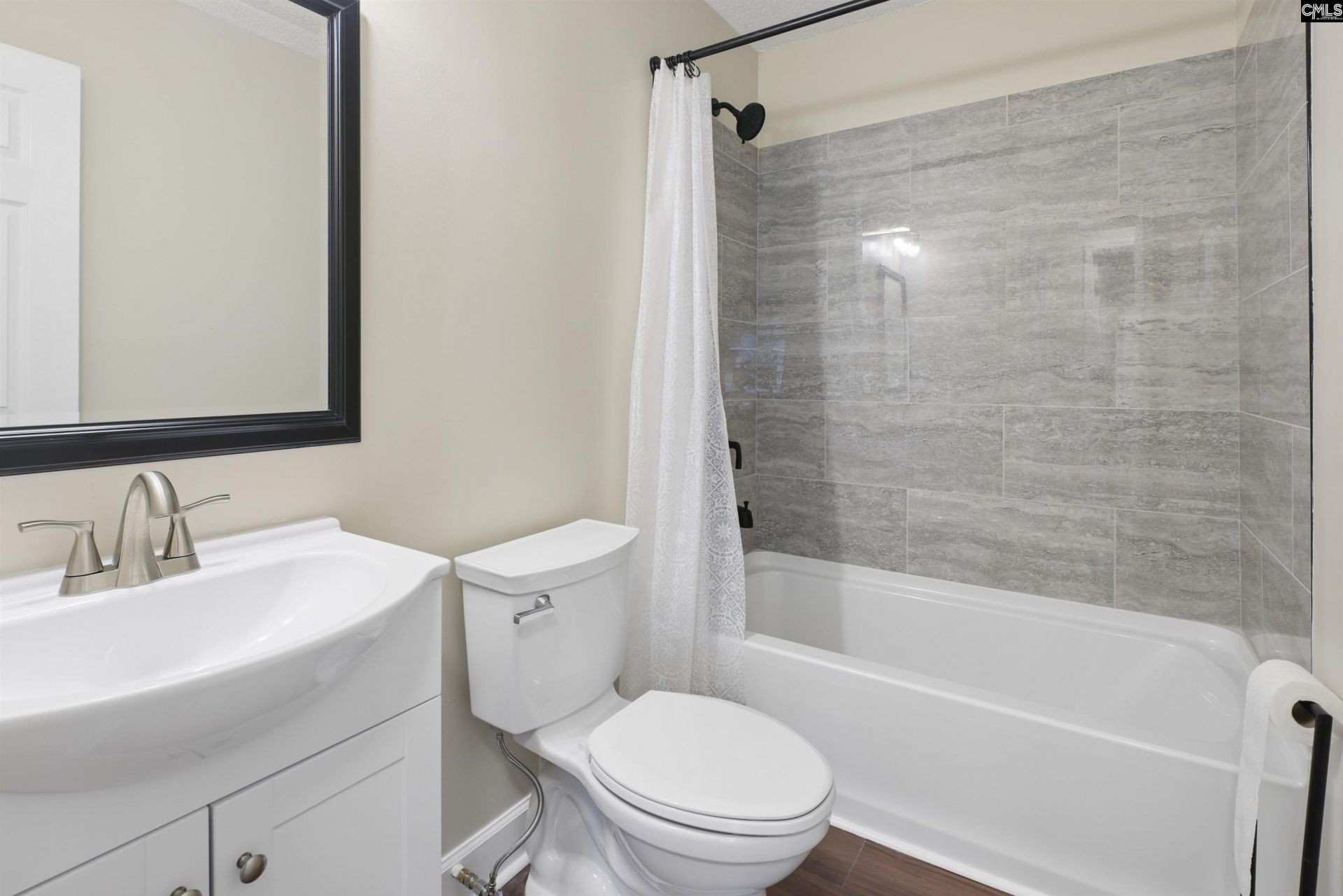 234 Horace Court  Photo 23
