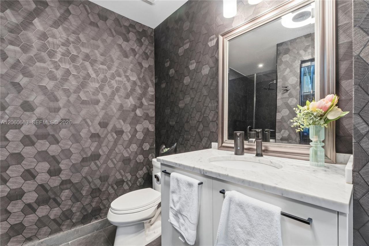 900 Biscayne Blvd , Unit 3607, Miami, FL 33132 Photo