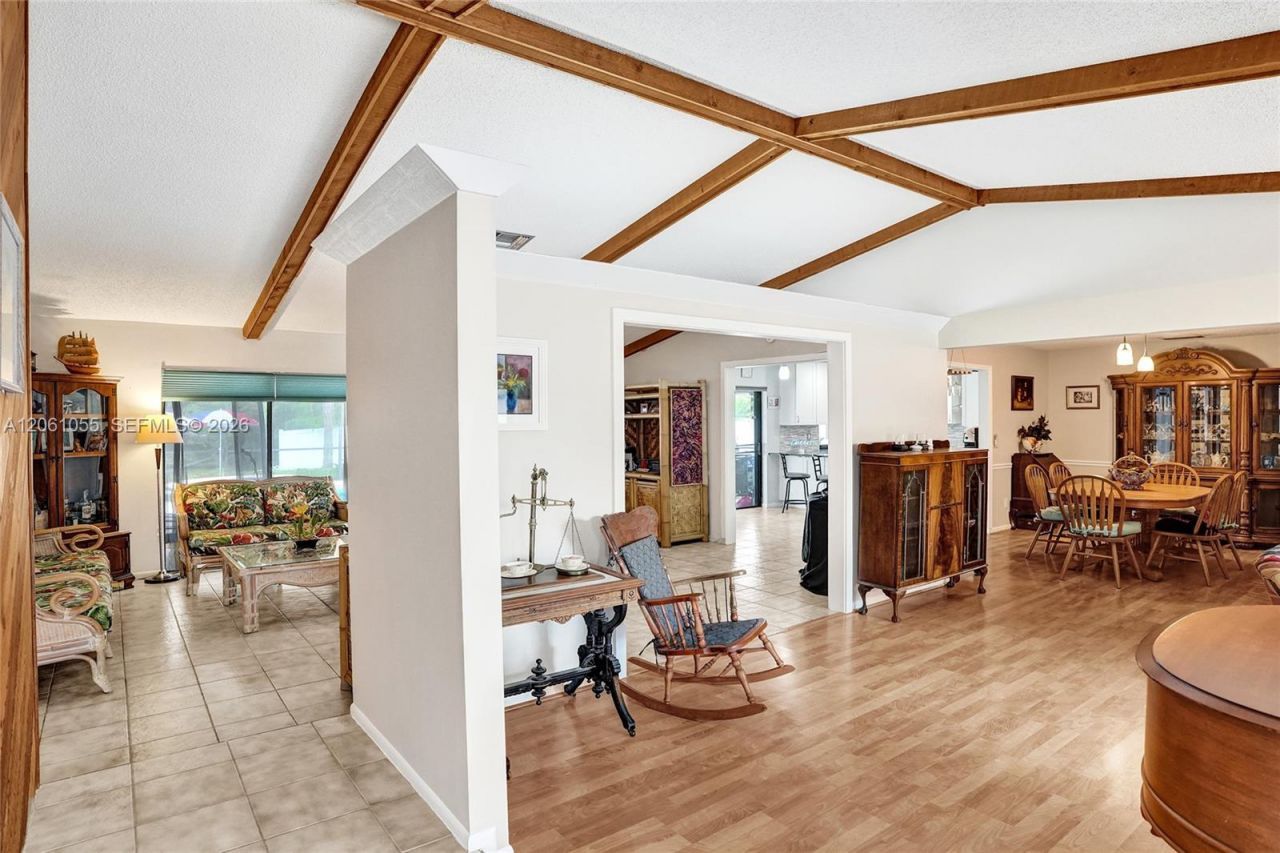 1221 NW 78th Ave, Plantation, FL 33322 Photo