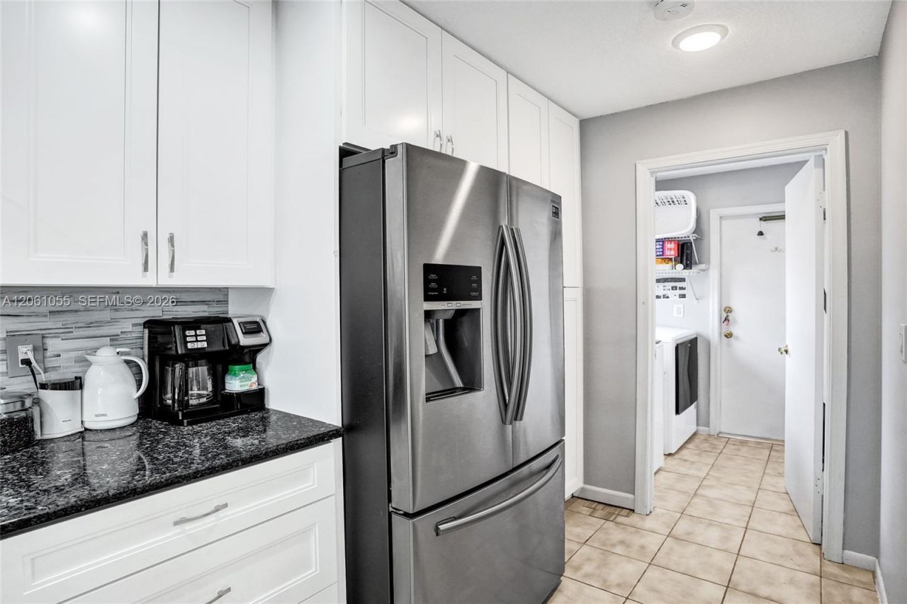 1221 NW 78th Ave, Plantation, FL 33322 Photo