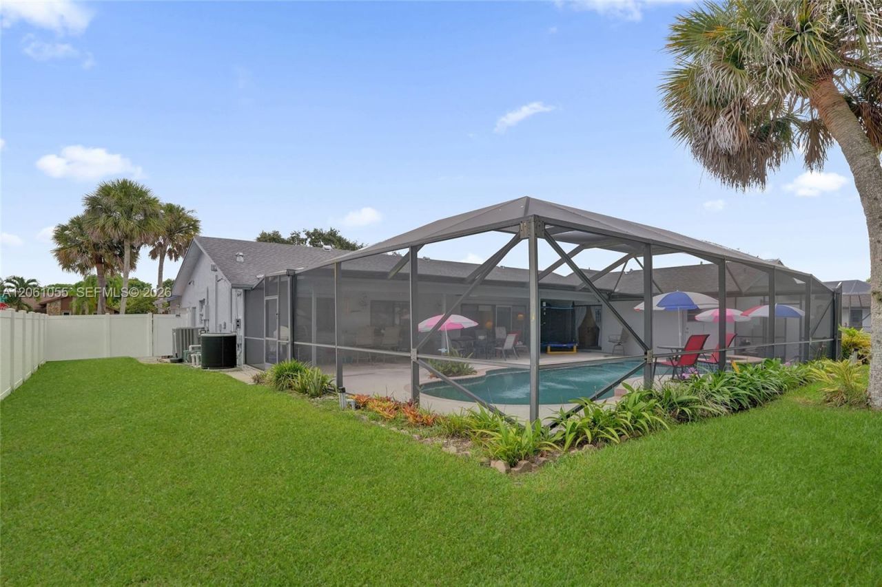 1221 NW 78th Ave, Plantation, FL 33322 Photo