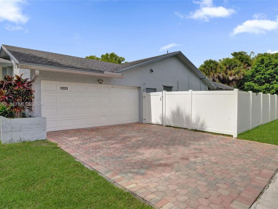 Property Image 6