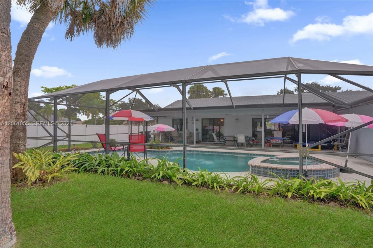 1221 NW 78th Ave, Plantation, FL 33322 Photo