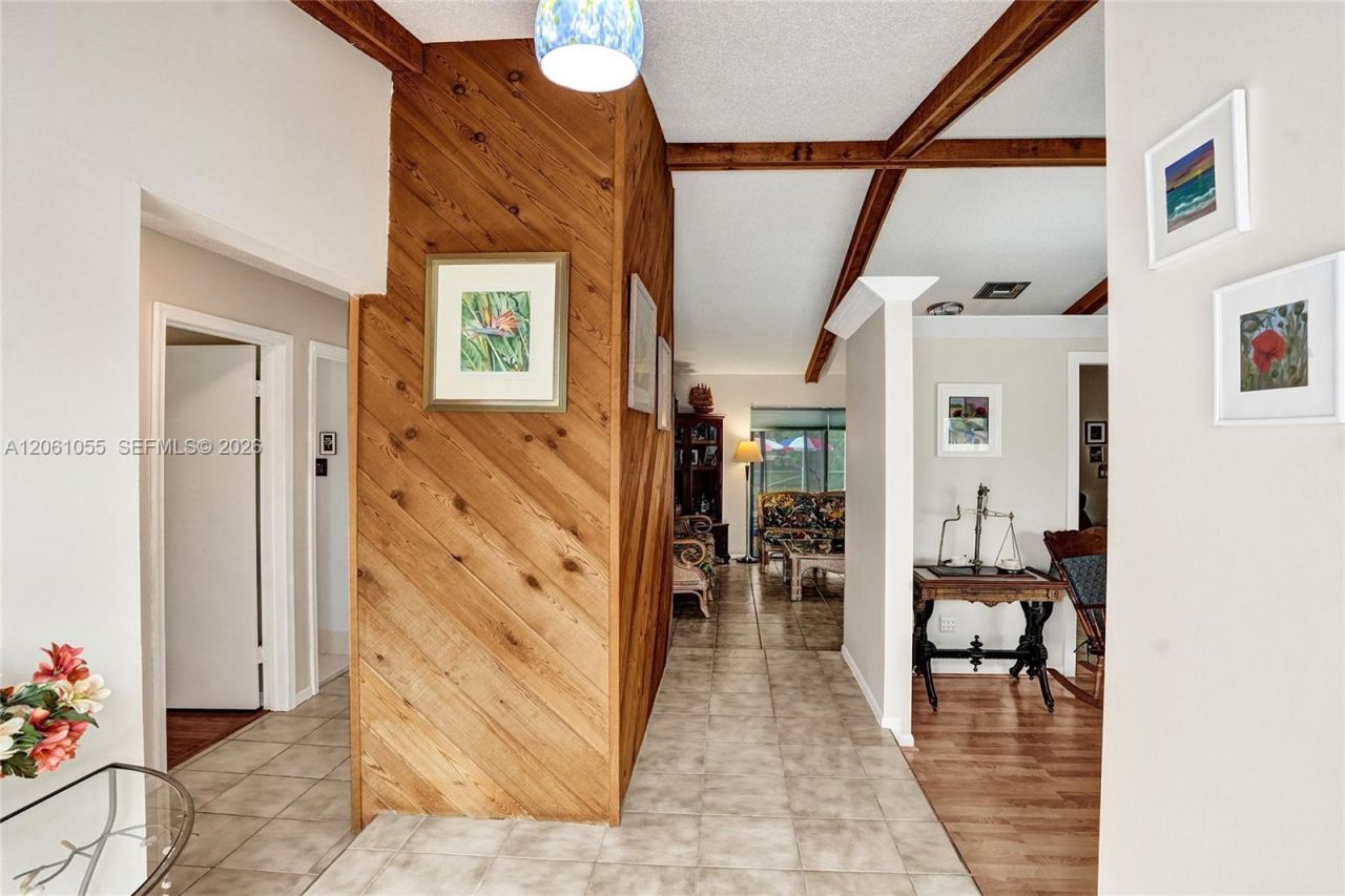 1221 NW 78th Ave, Plantation, FL 33322 Photo