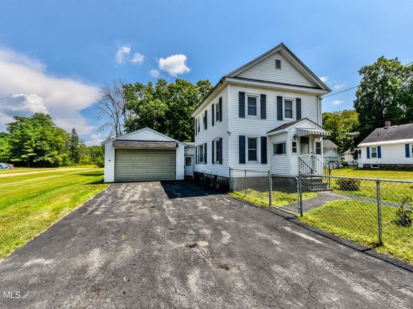 20 Thompson Street, Broadalbin, NY 12025