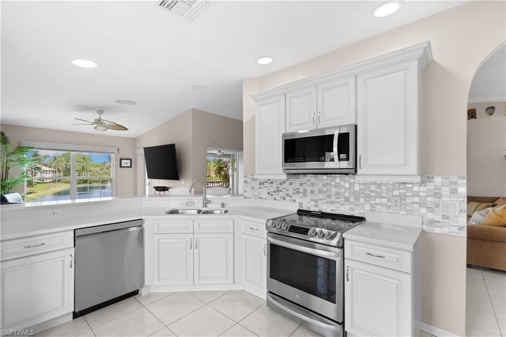 23310 Coconut Island Dr , Unit 201, Estero, FL 34134 Photo
