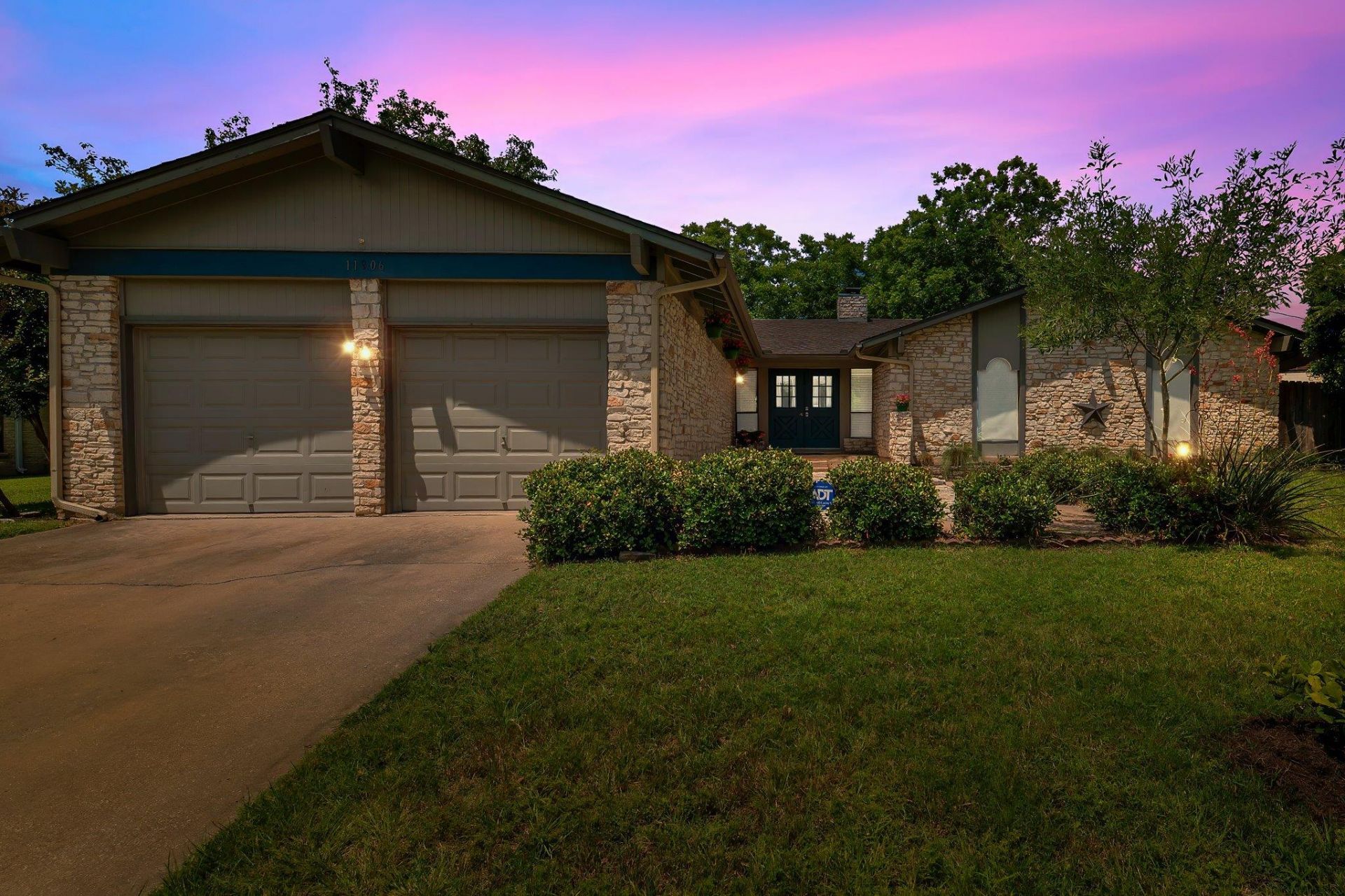 11906 River Oaks Trl, Austin, TX 78753 Main Photo
