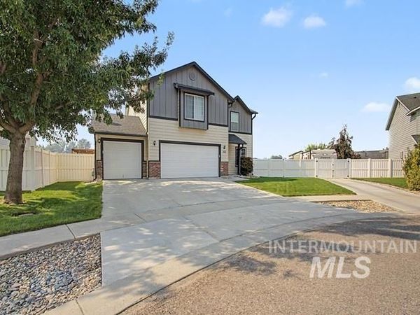 1152 NW 22nd St, Fruitland, ID 83619