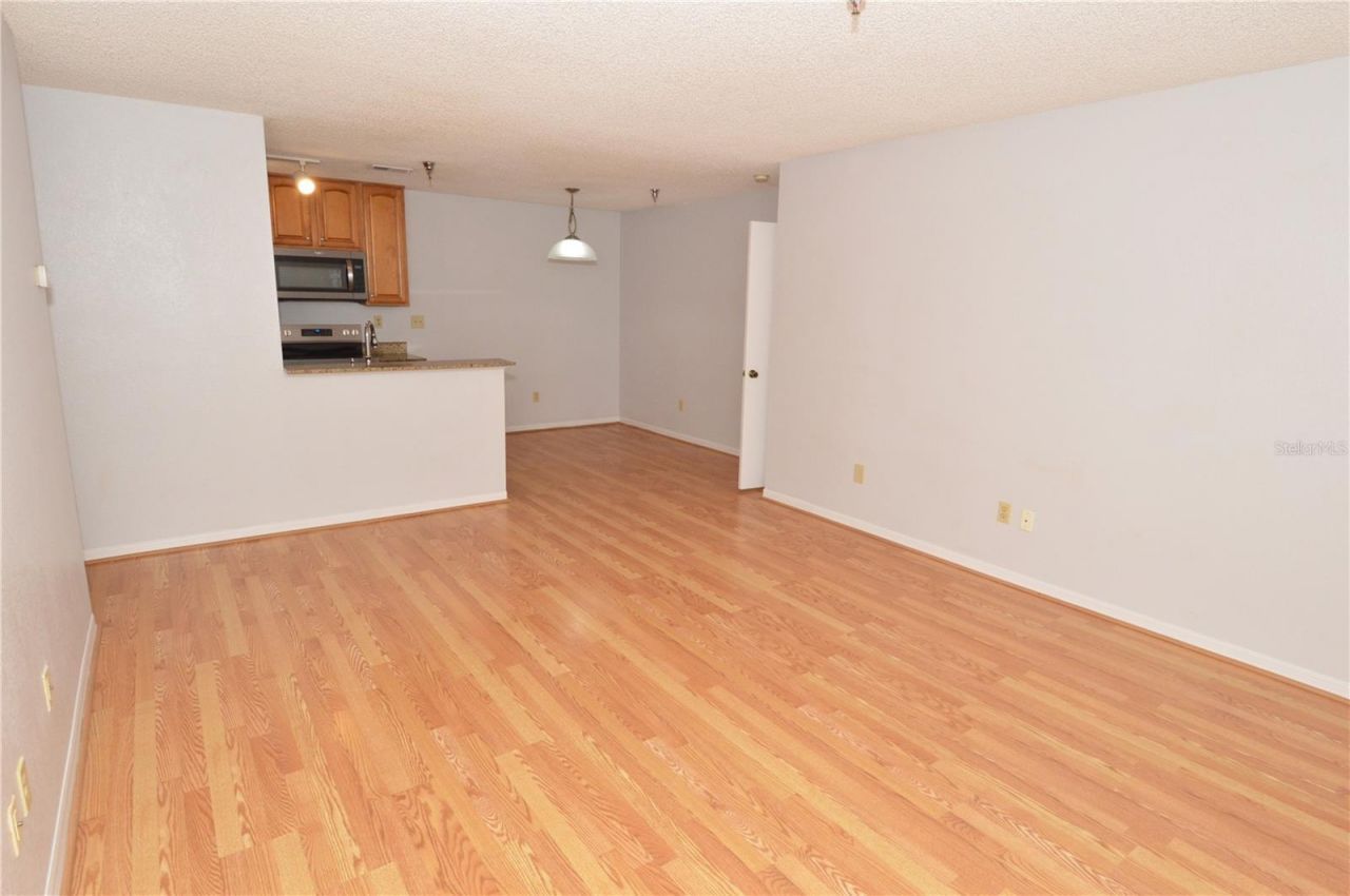 10263 Gandy Boulevard N, Unit 2407, Saint Petersburg, FL 33702 Photo
