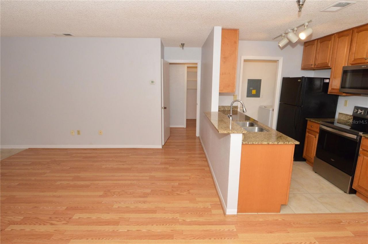 10263 Gandy Boulevard N, Unit 2407, Saint Petersburg, FL 33702 Photo