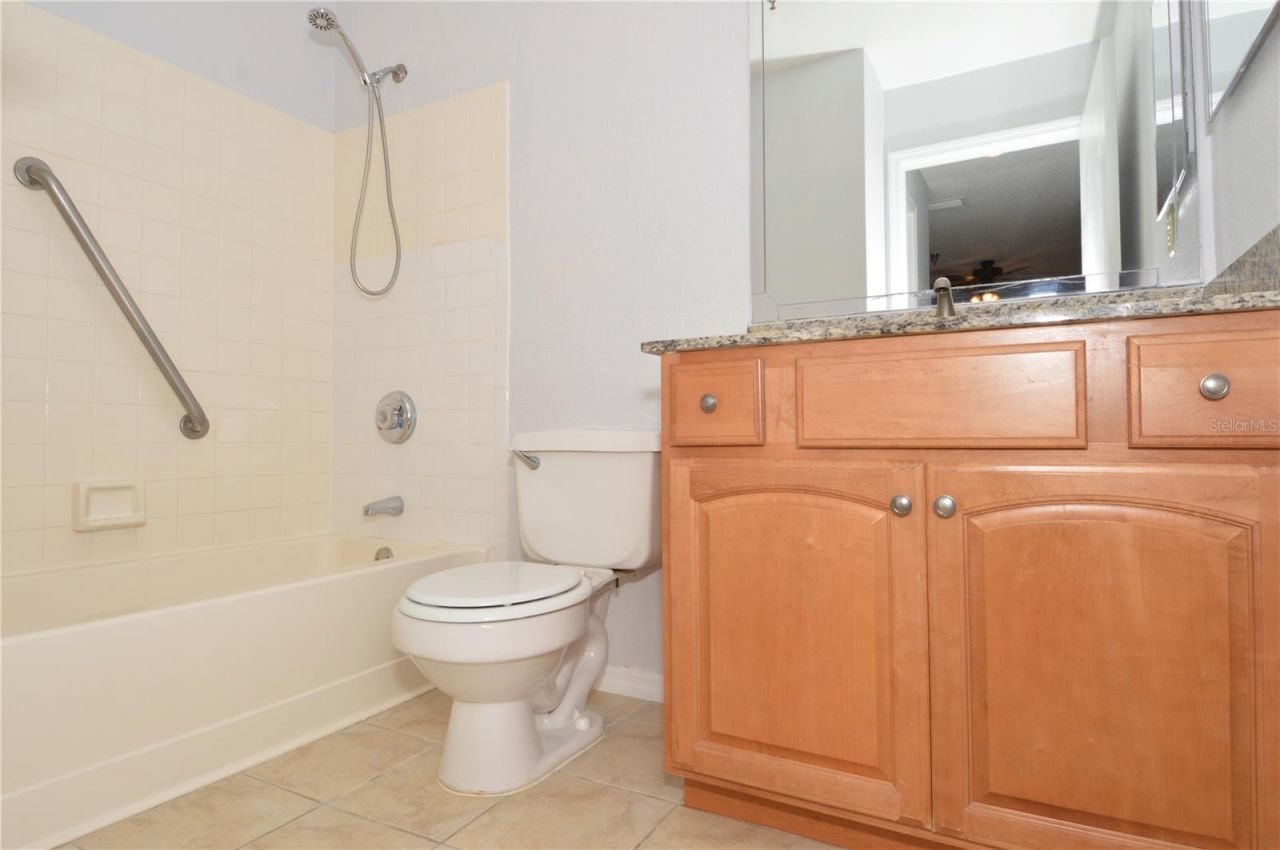 10263 Gandy Boulevard N, Unit 2407, Saint Petersburg, FL 33702 Photo