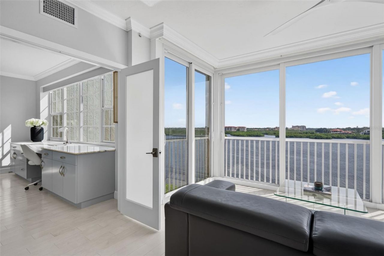 1280 Dolphin Bay Way, Unit 402, Sarasota, FL 34242 Photo