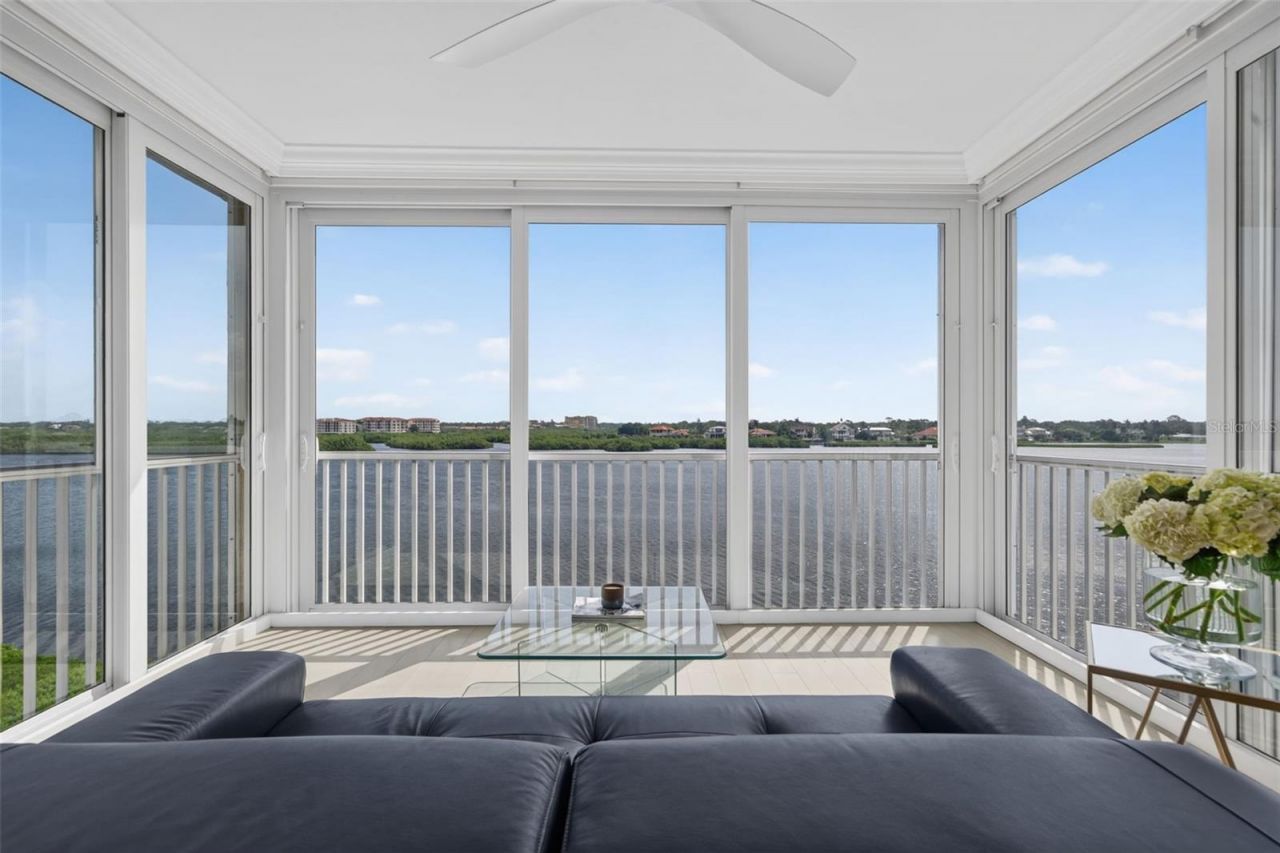 1280 Dolphin Bay Way, Unit 402, Sarasota, FL 34242 Photo