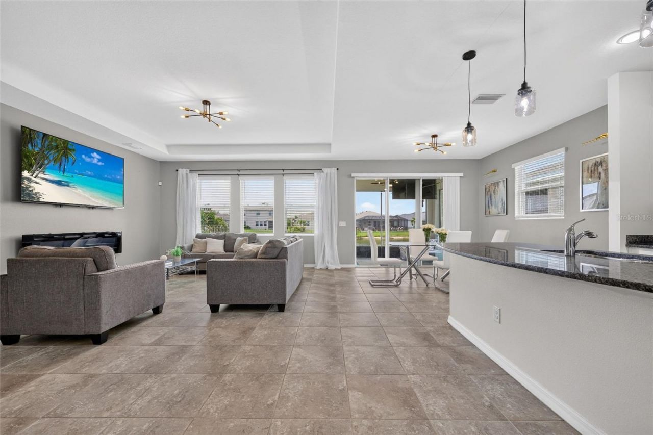6541 Devesta Loop , Palmetto, FL 34221 Photo
