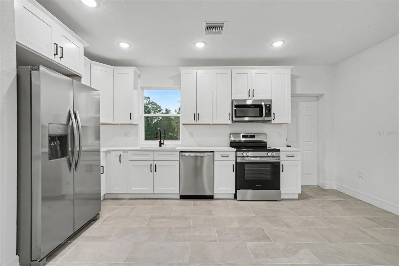 2922 W Perry Road , Avon Park, FL 33825 Photo