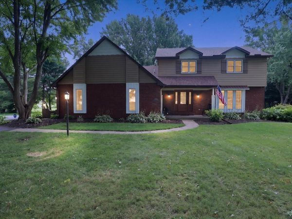 22279 Loupee Drive, Cassopolis, MI 49031