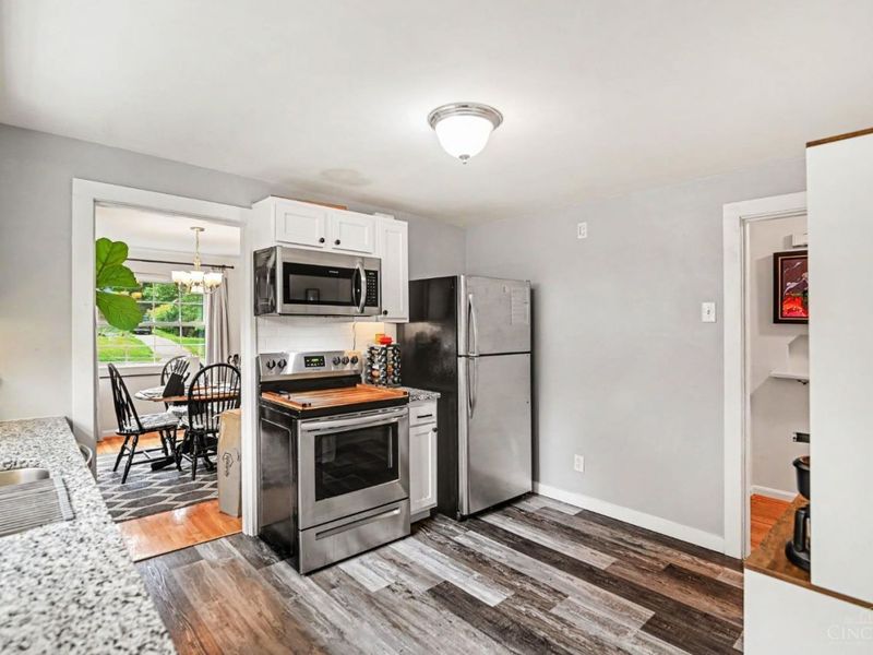 3130 Pershing Court, Cincinnati, OH 45211 Photo 9