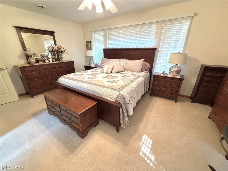 1012 Meadow Drive NW, Strasburg, OH 44680 Photo 19
