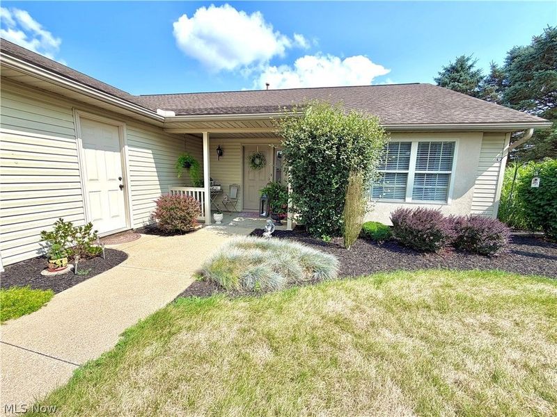 1012 Meadow Drive NW, Strasburg, OH 44680 Photo 3