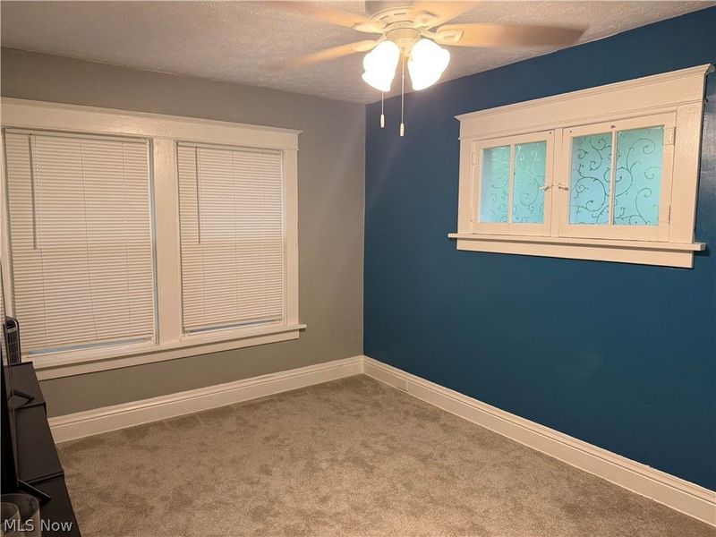 675 Oxford Avenue , Akron, OH 44310 Photo 11