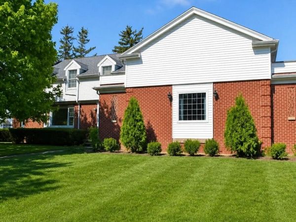 565 Sunrise Ave, Lomira, WI 53048