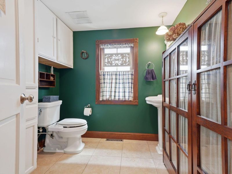 64 E Main Street , Westerville, OH 43081 Photo 27