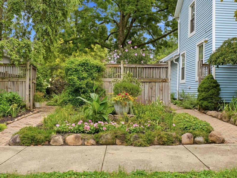 64 E Main Street , Westerville, OH 43081 Photo 56
