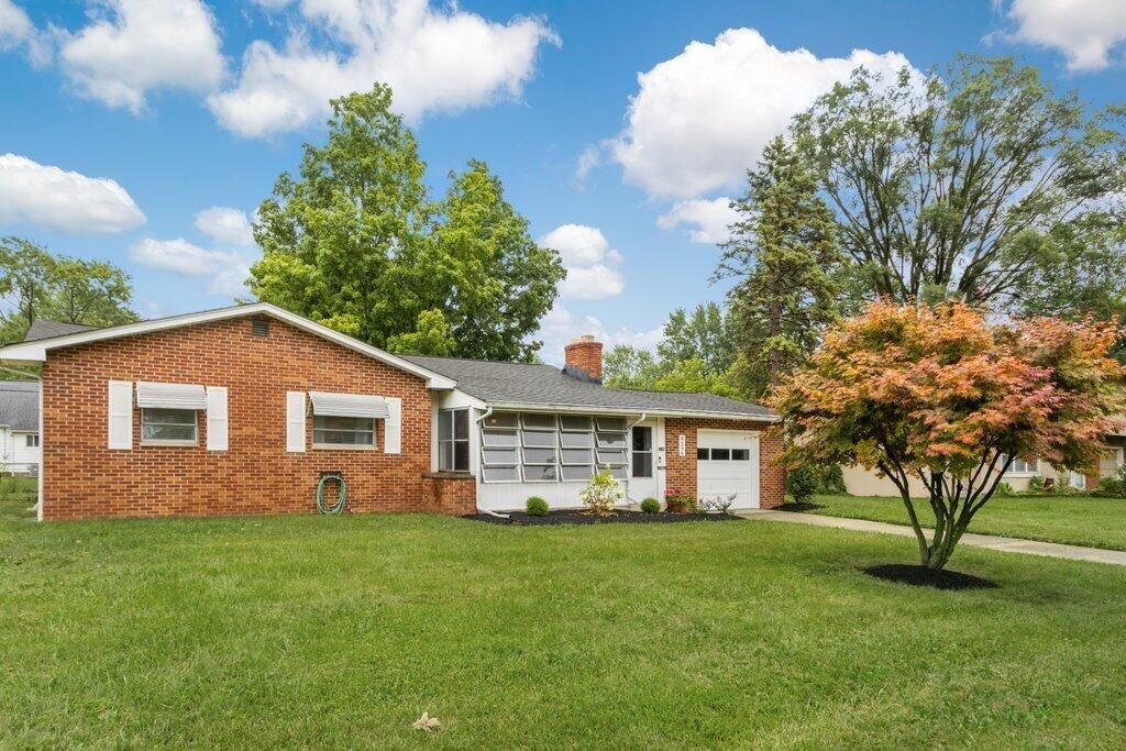 4296 Maize Road , Columbus, OH 43224 Main Photo