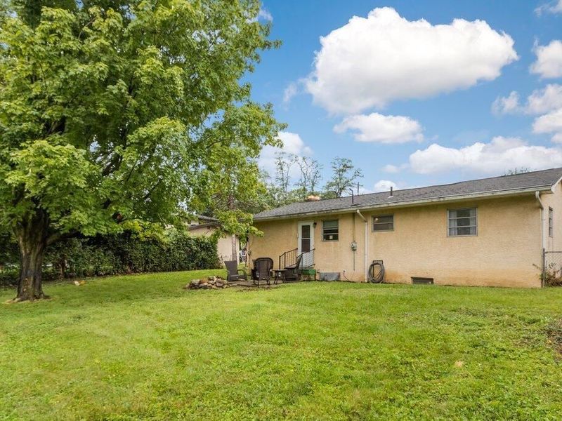 4296 Maize Road, Columbus, OH 43224 Photo 27