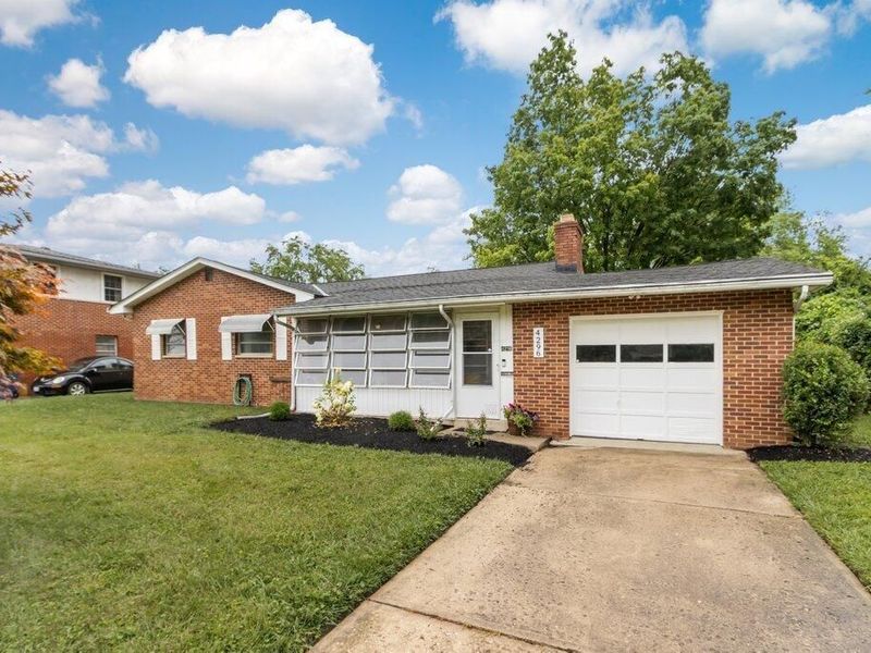 4296 Maize Road, Columbus, OH 43224 Photo 3