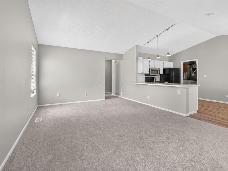 8639 Sill Court , Powell, OH 43065 Photo 7