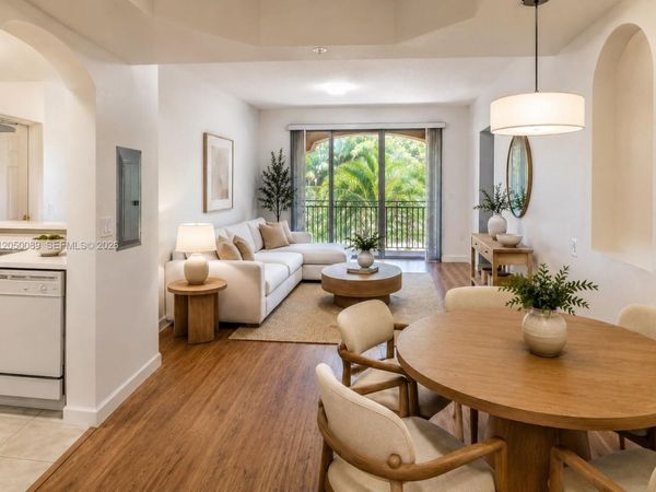 6700 NW 114th Ave , Unit 923, Doral, FL 33178