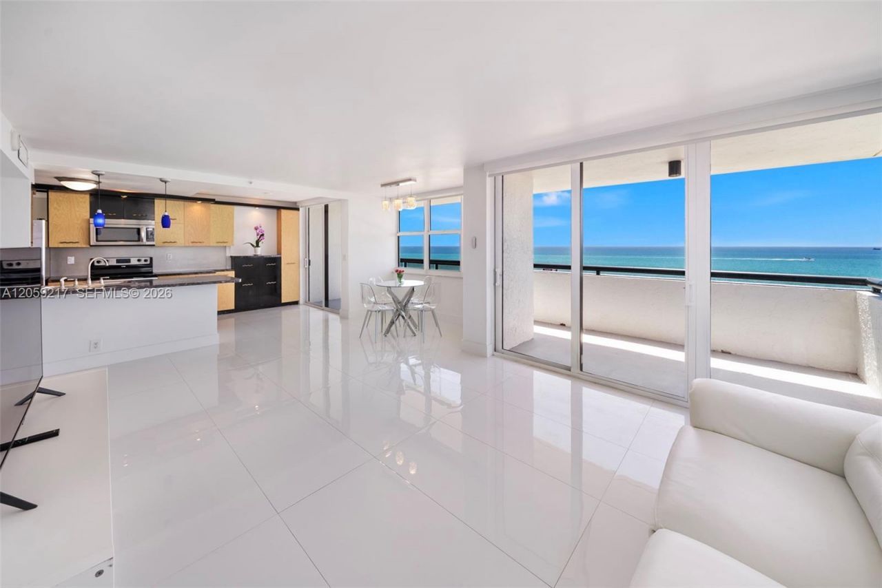 2555 Collins Ave , Unit 1511, Miami Beach, FL 33140 Photo
