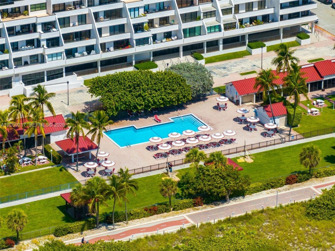 2555 Collins Ave , Unit 1511, Miami Beach, FL 33140 Photo